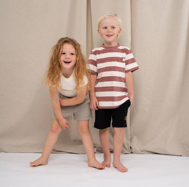 Gullkorn design, Anemone shorts v&aring;t sand