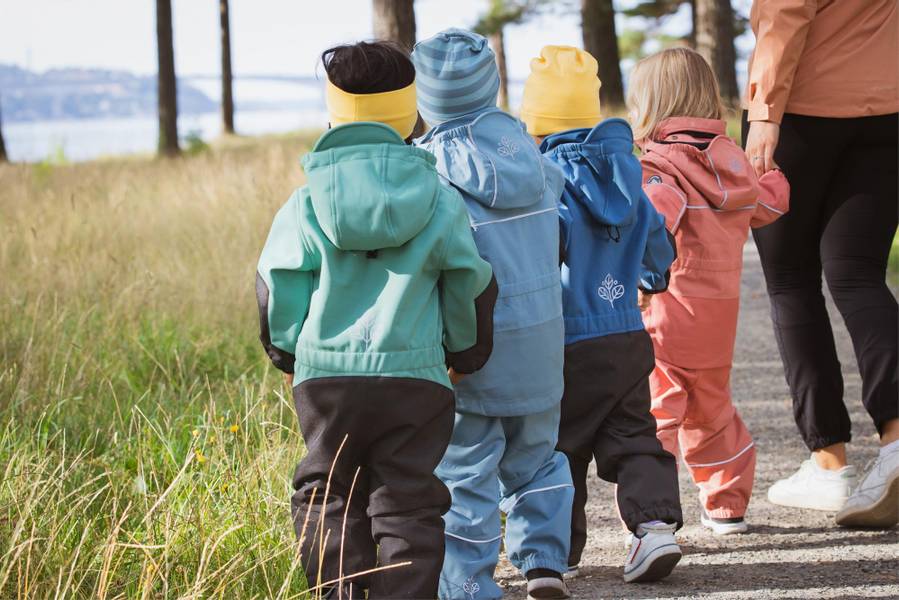 Gullkorn design,  Munter parkdress mellomgrønn