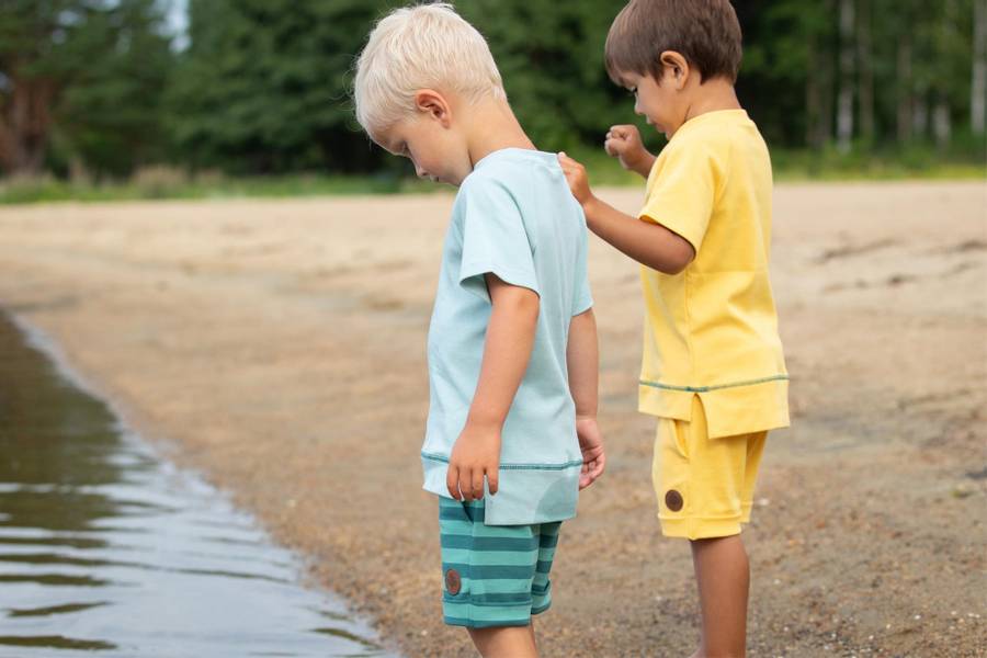 Gullkorn design,  Villvette shorts bananis